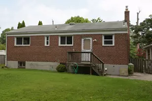 6815 Kingwood Dr, Falls Church, VA 22042 - Photo 3
