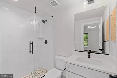 5284 Ridgeview Retreat Drive, Chantilly, VA 20151 - Photo 7