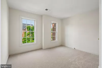 8028 Samuel Wallis Street, Lorton, VA 22079 - Photo 11