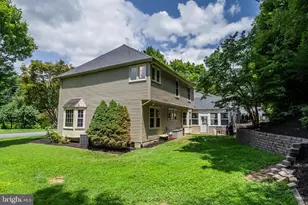 9711 Oak Bridge Pl, Fairfax Station, VA 22039 - Photo 17