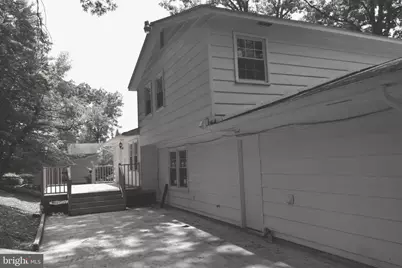 4401 Braeburn Drive, Fairfax, VA 22032 - Photo 5