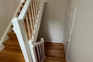 10018 Oakton Terrace Rd, Oakton, VA 22124 - Photo 5