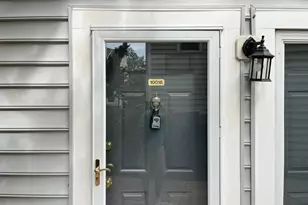 10018 Oakton Terrace Rd, Oakton, VA 22124 - Photo 1