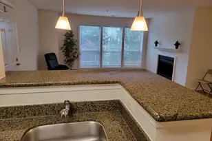3178 Summit Square Dr, Oakton, VA 22124 - Photo 19