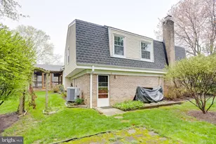9307 Shari Dr, Fairfax, VA 22032 - Photo 35
