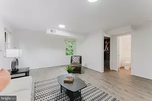 9307 Shari Dr, Fairfax, VA 22032 - Photo 25