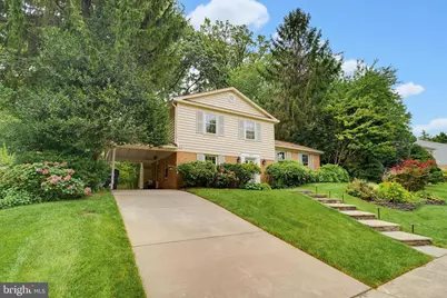 8305 Briar Creek Drive, Annandale, VA 22003 - Photo 27