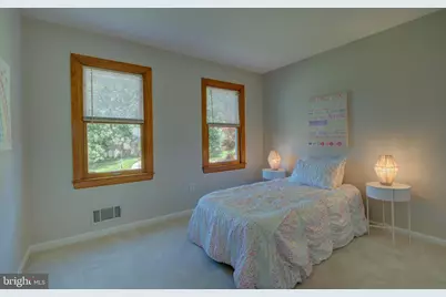 12031 Cheviot Drive, Herndon, VA 20170 - Photo 15