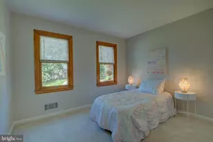 12031 Cheviot Dr, Herndon, VA 20170 - Photo 15