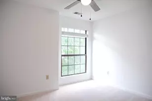 6941 Mary Caroline Cir, Alexandria, VA 22310 - Photo 33
