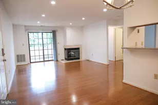 6941 Mary Caroline Cir, Alexandria, VA 22310 - Photo 5