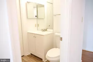6941 Mary Caroline Cir, Alexandria, VA 22310 - Photo 19