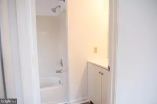 6941 Mary Caroline Cir, Alexandria, VA 22310 - Photo 29
