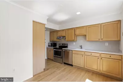 6002 Mardale Lane, Burke, VA 22015 - Photo 5
