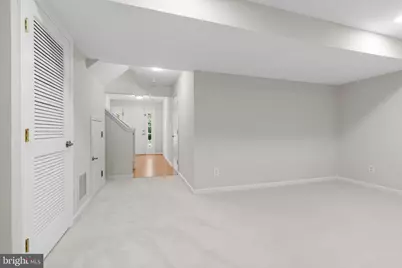 13653 Saint Johns Wood Place, Herndon, VA 20171 - Photo 5