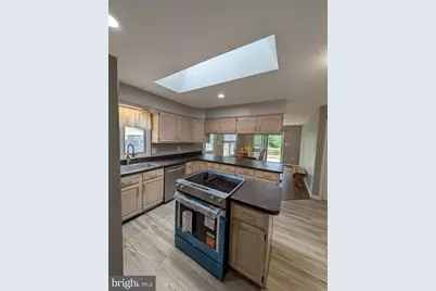 3907 Prosperity Avenue, Fairfax, VA 22031 - Photo 9