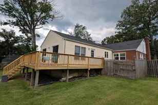 3907 Prosperity Ave, Fairfax, VA 22031 - Photo 3