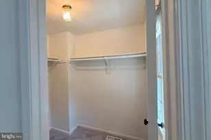 10100 Walnut Wood Ct, Burke, VA 22015 - Photo 31