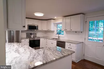 10100 Walnut Wood Court, Burke, VA 22015 - Photo 19