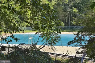4333 Americana Dr, Annandale, VA 22003 - Photo 23
