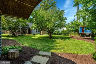 2017 Edgar Ct, Falls Church, VA 22043 - Photo 25