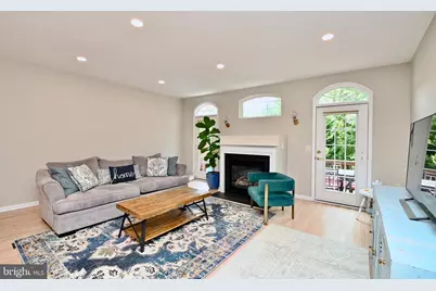 6915 Rolling Creek Way, Alexandria, VA 22315 - Photo 3