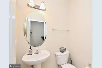6915 Rolling Creek Way, Alexandria, VA 22315 - Photo 27
