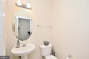 6915 Rolling Creek Way, Alexandria, VA 22315 - Photo 27