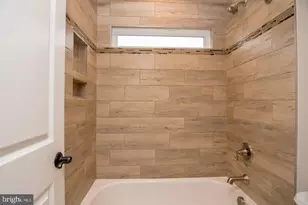 6928 Regent Ln, Falls Church, VA 22042 - Photo 39