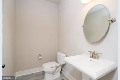 6928 Regent Lane, Falls Church, VA 22042 - Photo 17