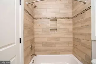6928 Regent Ln, Falls Church, VA 22042 - Photo 47