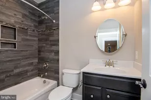 6928 Regent Ln, Falls Church, VA 22042 - Photo 77