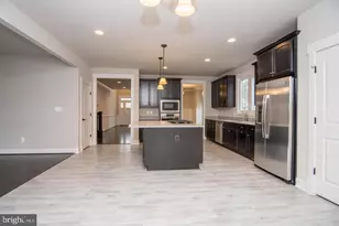 6928 Regent Ln, Falls Church, VA 22042 - Photo 27