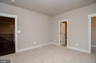 6928 Regent Ln, Falls Church, VA 22042 - Photo 45