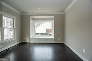 6928 Regent Ln, Falls Church, VA 22042 - Photo 7