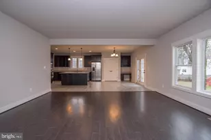 6928 Regent Ln, Falls Church, VA 22042 - Photo 33