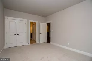 6928 Regent Ln, Falls Church, VA 22042 - Photo 41