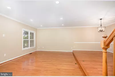8002 Tanworth Court, Springfield, VA 22152 - Photo 5