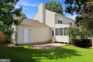 13384 Frinks Ct, Herndon, VA 20170 - Photo 13