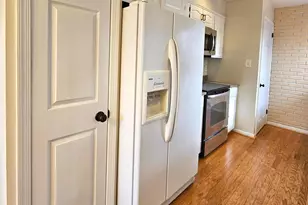 7429 Carol Ln, Falls Church, VA 22042 - Photo 11