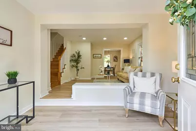 2802 Farmington Drive, Alexandria, VA 22303 - Photo 3