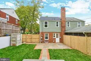 2802 Farmington Dr, Alexandria, VA 22303 - Photo 27