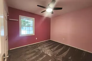 13201 Moss Ranch Ln, Fairfax, VA 22033 - Photo 21