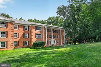 7640 Provincial Drive #112, McLean, VA 22102 - Photo 3