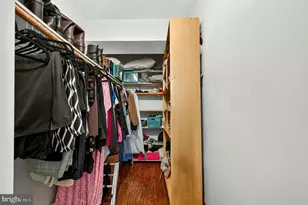 7640 Provincial Dr, McLean, VA 22102 - Photo 21
