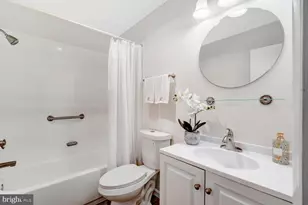 1412 Green Run Ln, Reston, VA 20190 - Photo 17