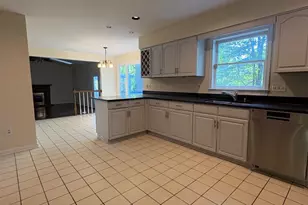 3502 Holly Rd, Annandale, VA 22003 - Photo 5