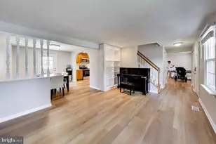 9152 Burke Rd, Burke, VA 22015 - Photo 13