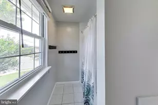 9152 Burke Rd, Burke, VA 22015 - Photo 21