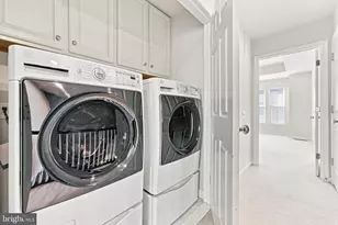 9652 Pullman Pl, Fairfax, VA 22031 - Photo 39